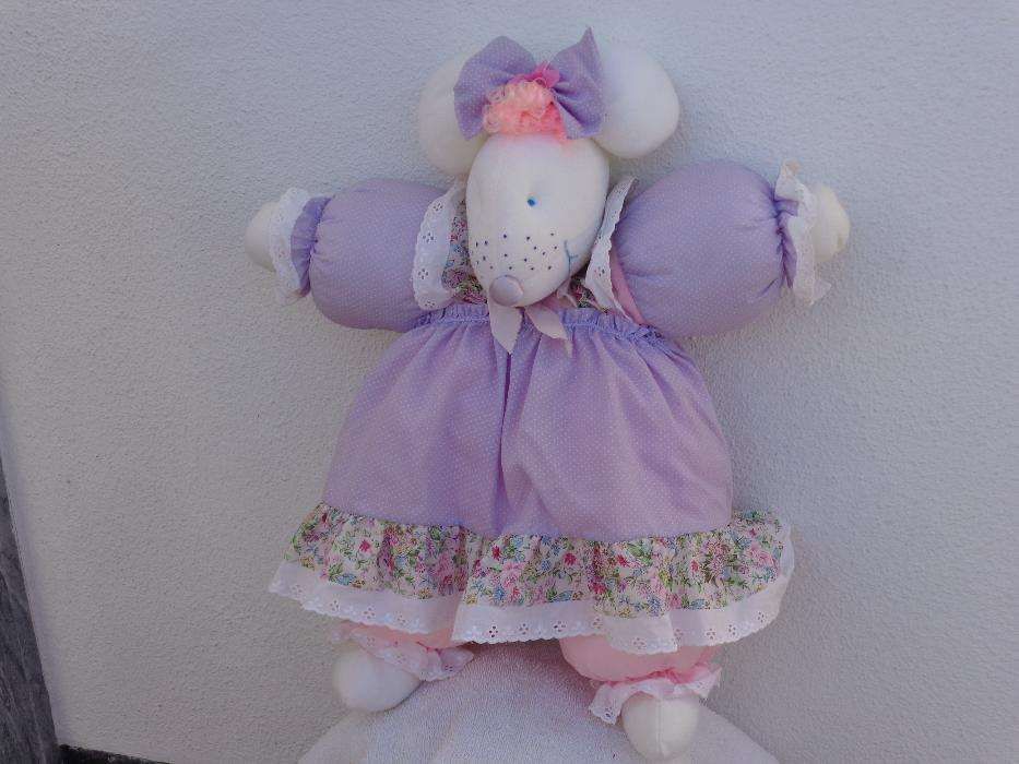 Boneca em tecido, rato