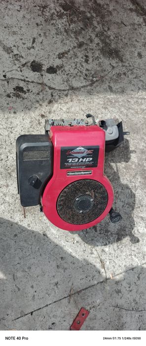 Traktorkow kosiarka silnik Briggs 13hp#uszkodzony#