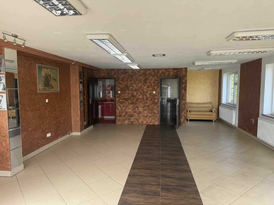 Lokal 62 m² – fryzjer, kosmetyczka, gabinety, biuro – Ryżki k. Łukowa