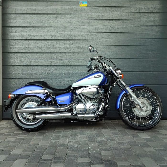 Продам мотоцикл Honda Shadow 400 Custom (0217)