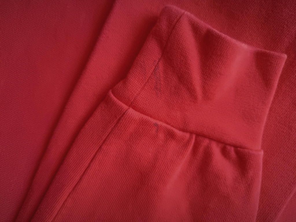 Dwie bluzy z kapturem, wycięte ramiona,Reserved,r. 152