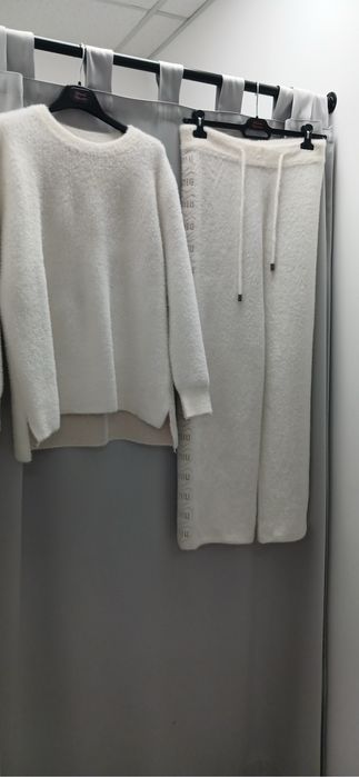 Костюми з альпаки(кофта + штани), розмір 46-50