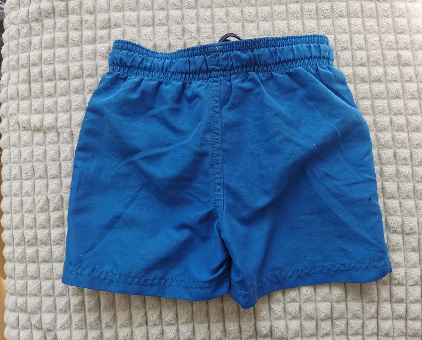 Kąpielówki r. 98/104