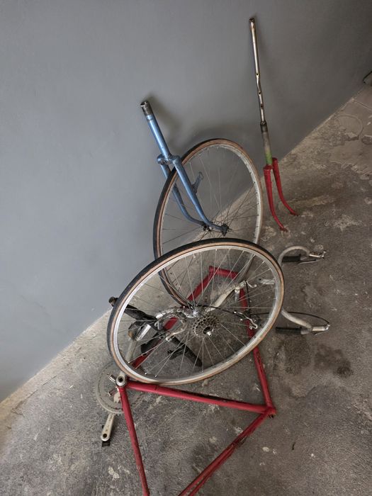 Stary rower kolarzówka części.