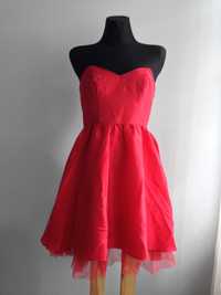 Czerwona rozkloszowana piekna sukienka na wesele i inne okazje S
