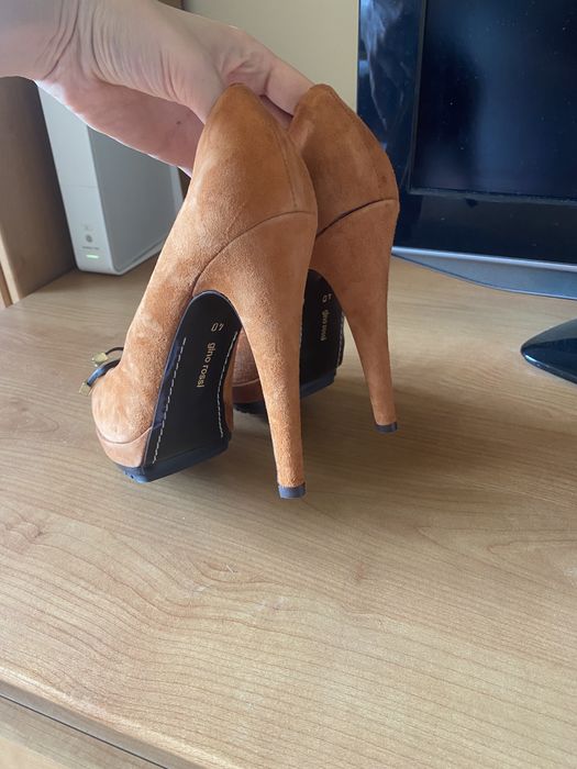 Gino Rossi oryginalne stylowe czółenka buty skóra naturalna nowe