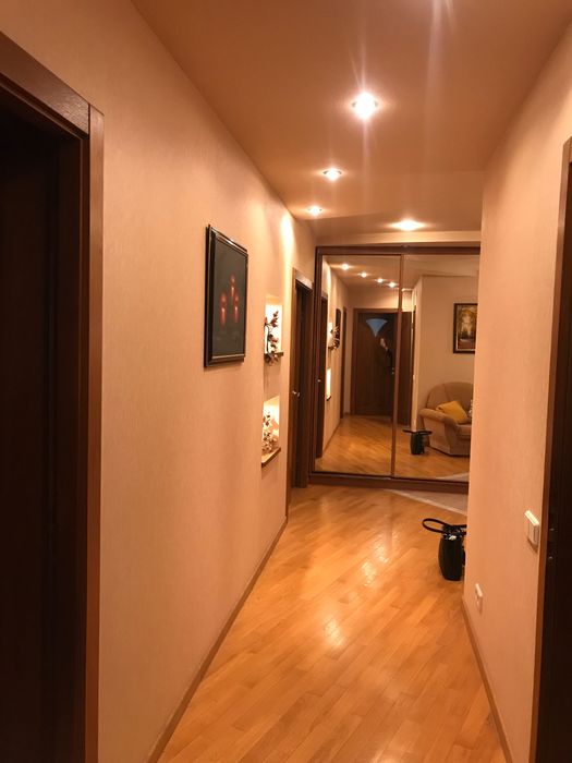 Продам 3х кімн.кв., Івасюка, 12д