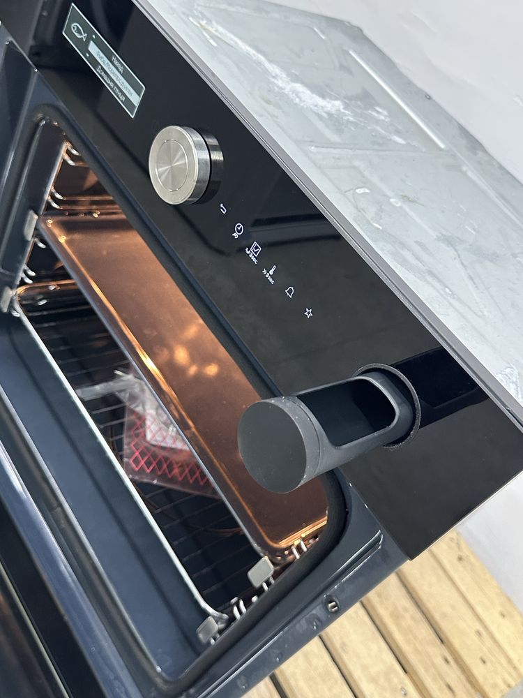 Духова шафа Ikea UESP 45NH/ Пар/чорне скло