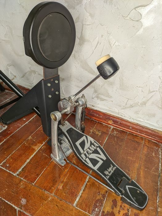 Продам Alesis Strike Multipad