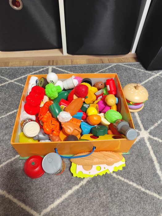 Kuchnia drewniana z dźwiękiem i światełkami