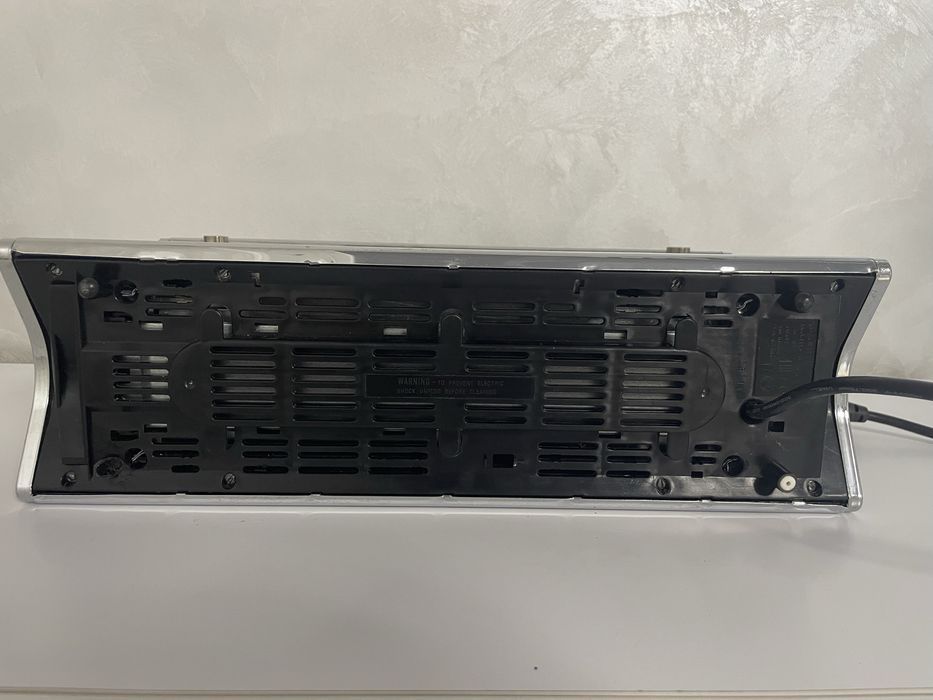 Тостер Russell Hobbs