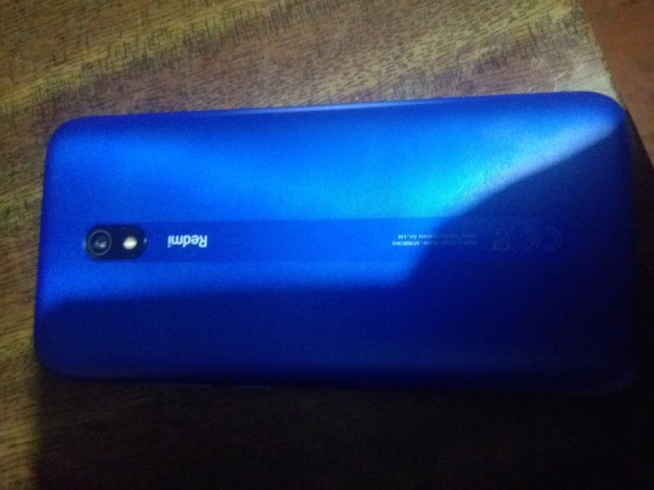 Продам телефон redmi