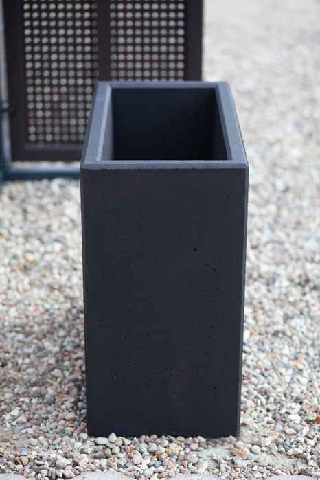 Donice Betonowe/ogrodowe/tarasowe/ kolor beton/grafit/biały .Producent