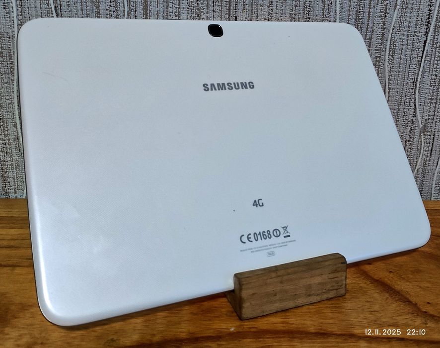 Планшет 10 дюймов Samsung Galaxy Tab на 1 сим 4G LTE 2/16 + чехол