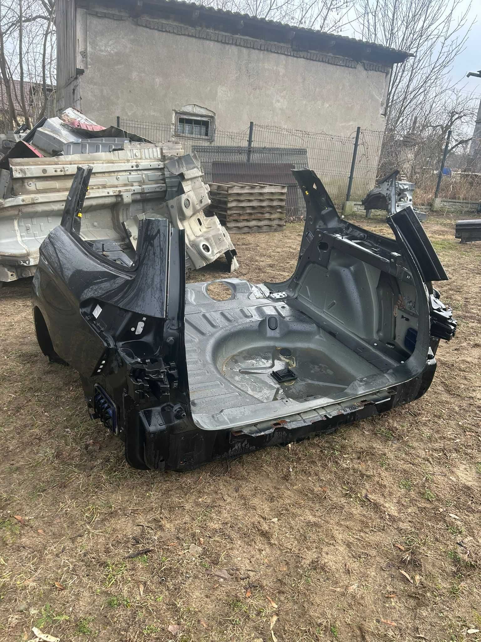 Ćwiartka wanna pas tylny Citroen C5 III X7 Kombi KTVD