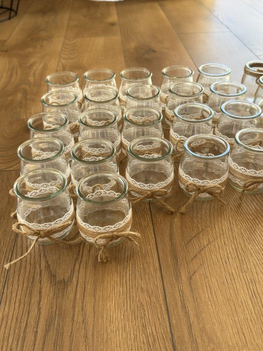 Zestaw szklanych rustykalnych słoiczków- świeczników na tealighty