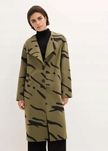 B.P.C płaszcz khaki w czarne wzory r.40