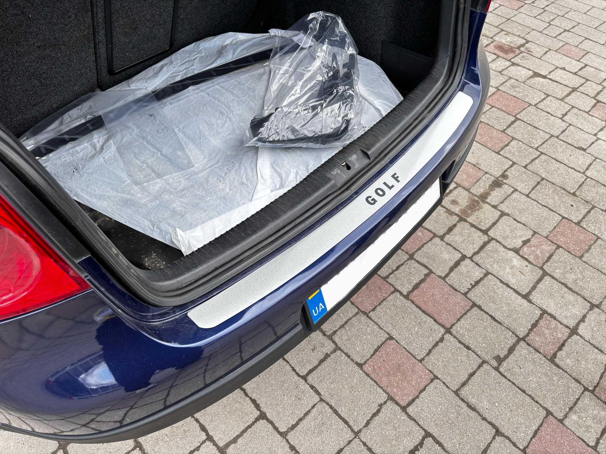 Накладка на задній бампер VW Golf 5 V Хетчбек Хром