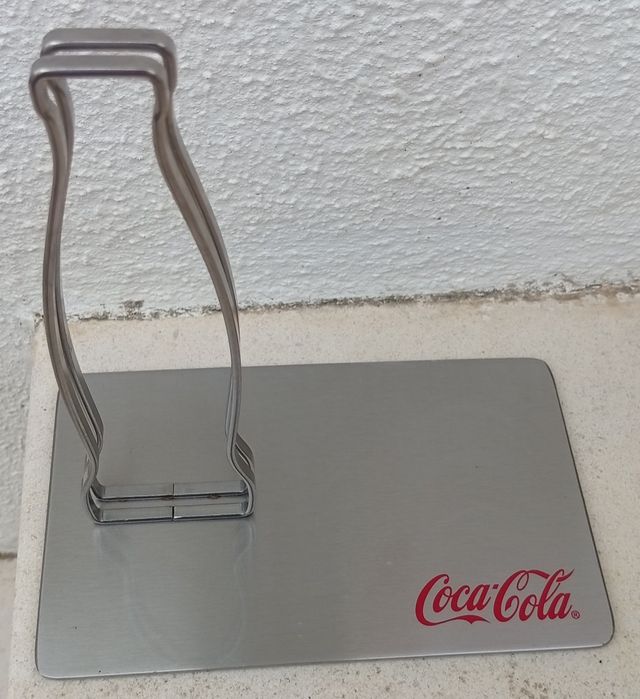 Suporte metálico da Coca-Cola para ementas