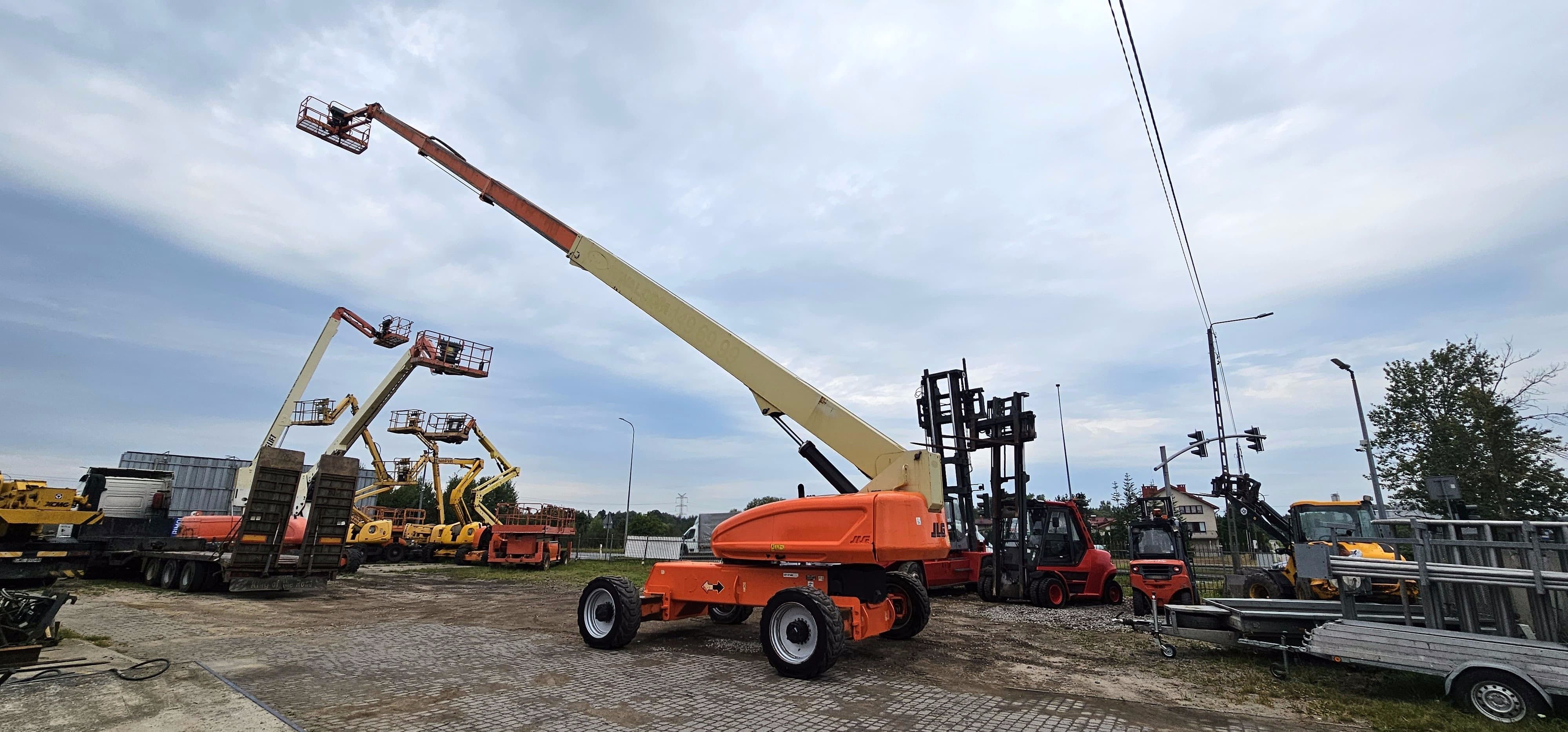 Wynajem Podnośnika JLG 1350 JLG1250 Genie s 125 wysokość 43,5 M !!!