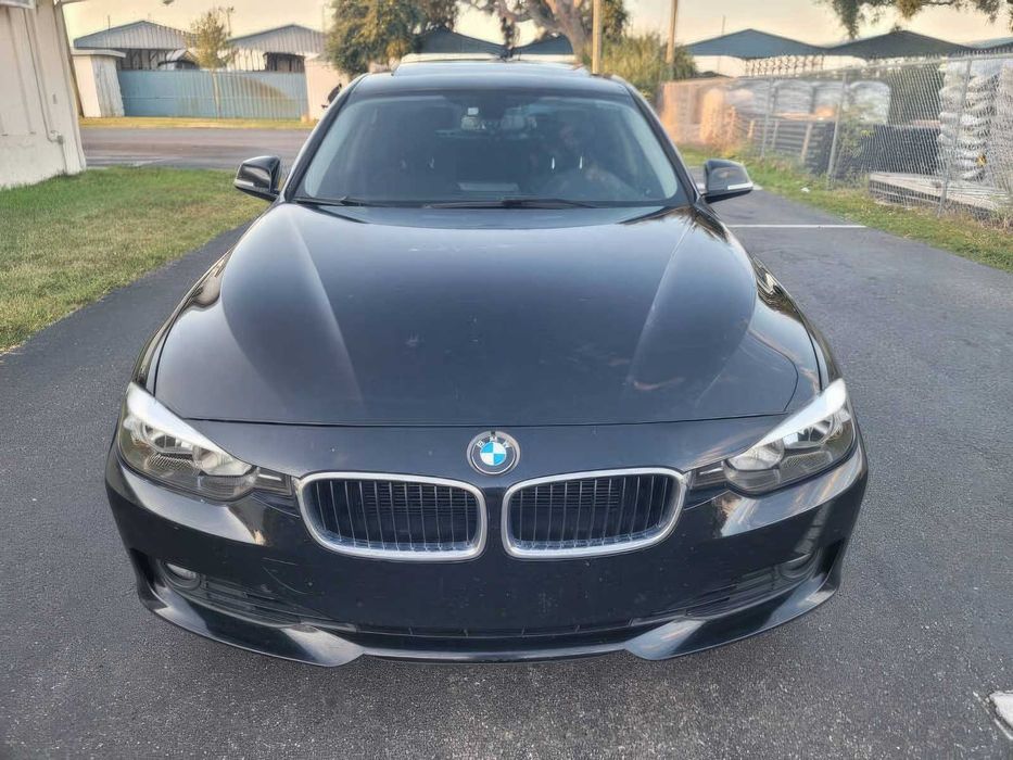 BMW 3 Series 328i      2015