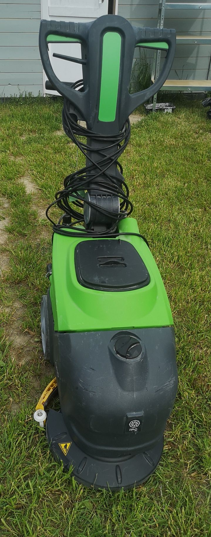 Szorowarka firmy IPC