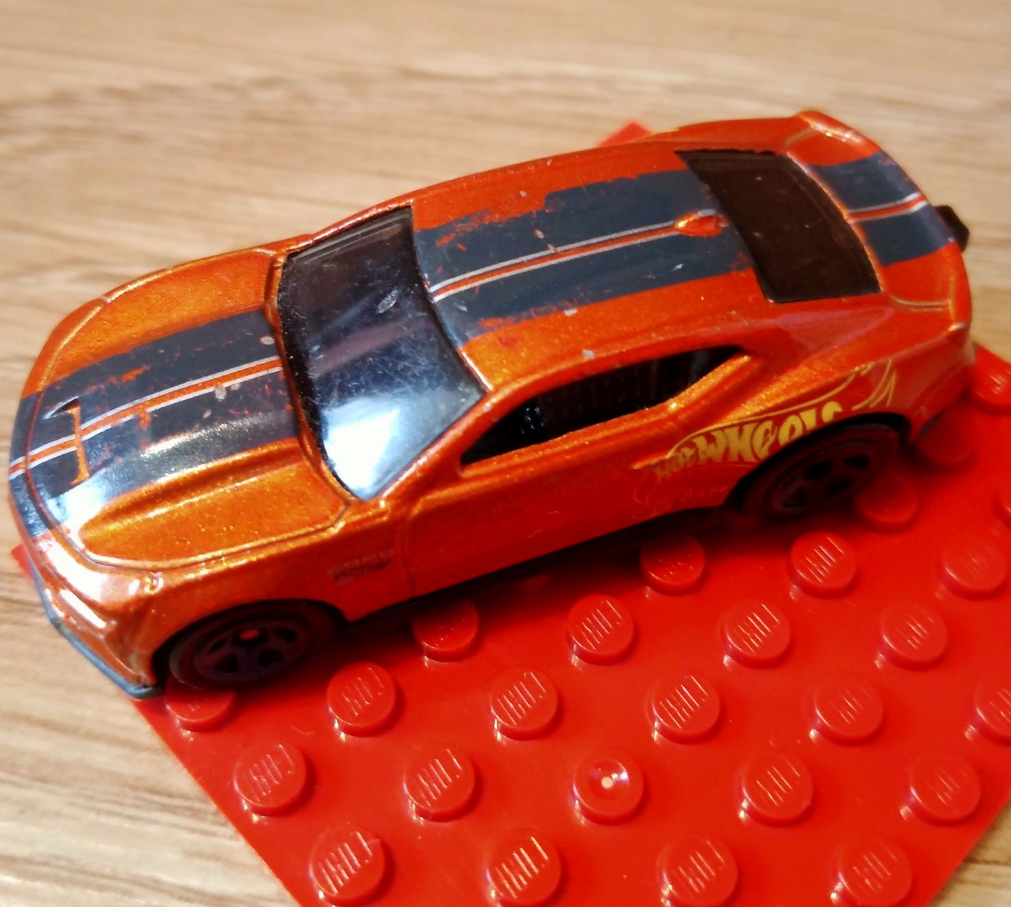 Hot Wheels Copo Camaro 1186 Autko Resorak Pojazd Auto + gratis