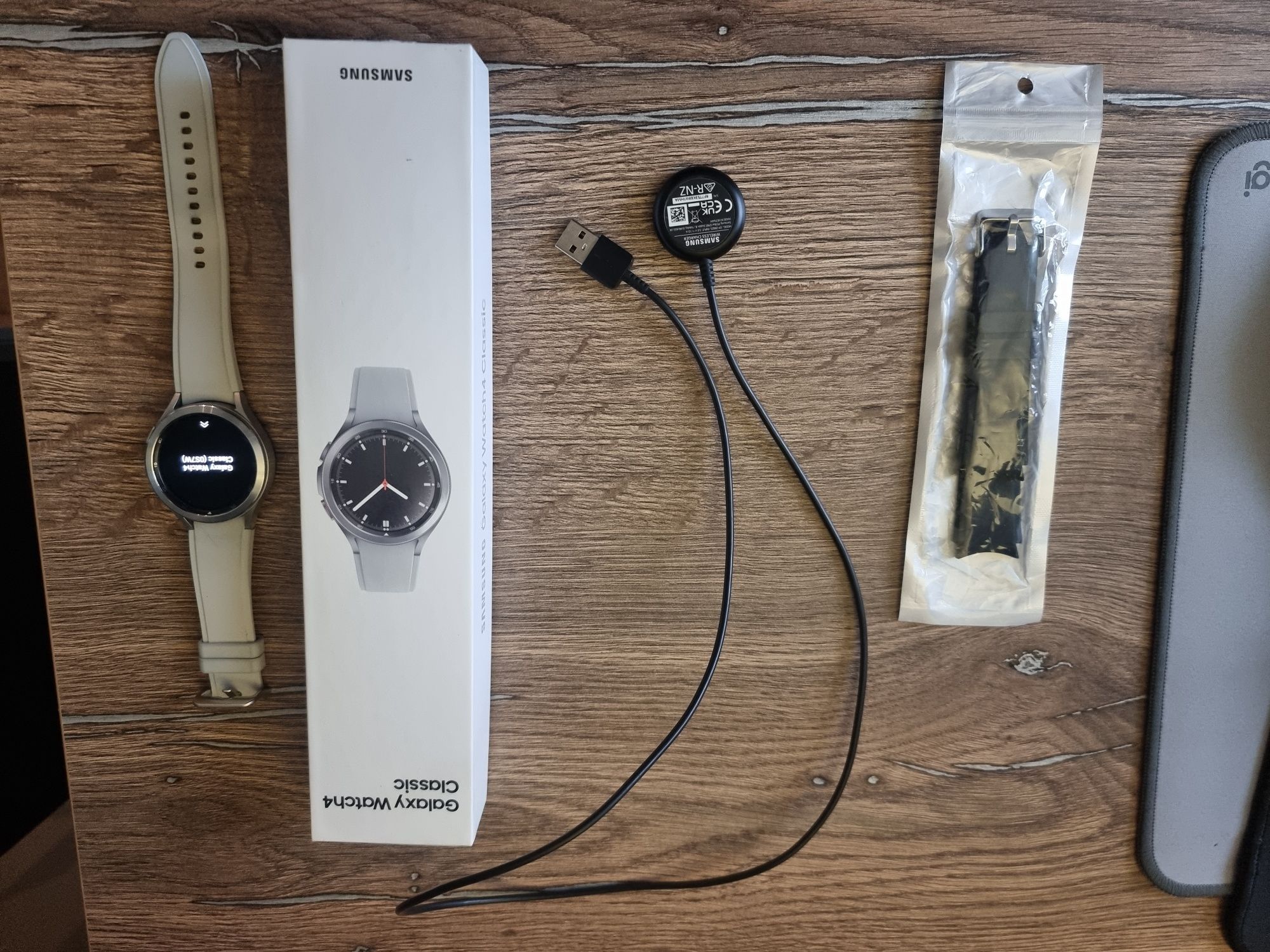 Smartwatch Gwarancja 07 24 Samsung Galaxy Classic 46mm Silver