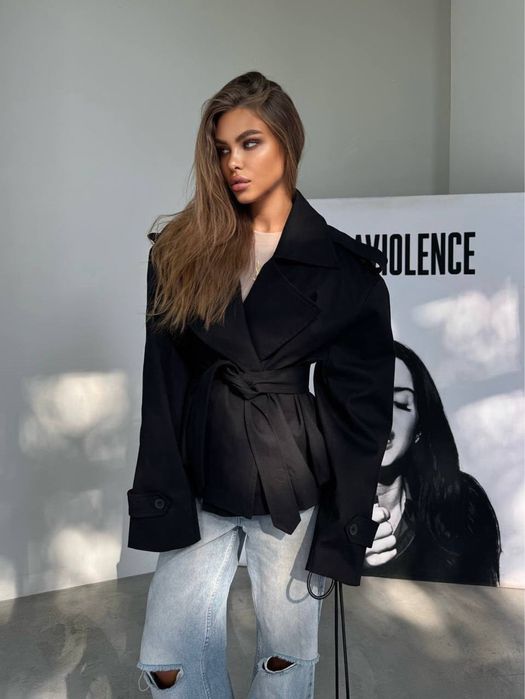 Тренч зара zara укороченный короткий бежевый косуха кожанка куртка