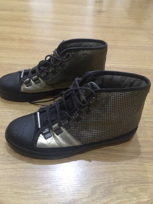 Sapatilhas Replay douradas 37