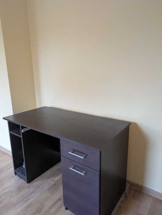 Sprzedam biurko używane