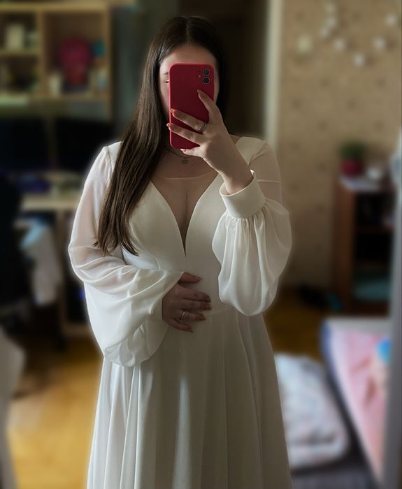 Біла сукня (випускна,весільна)