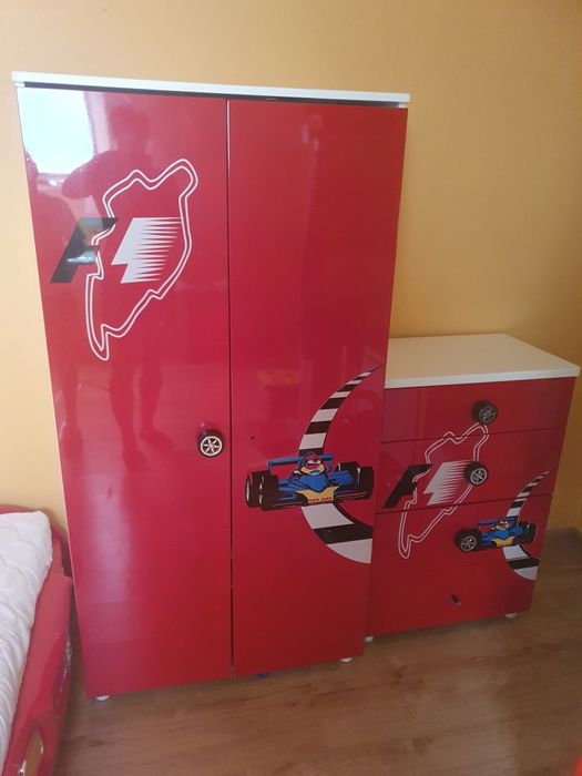 Meble do pokoju dla chłopca