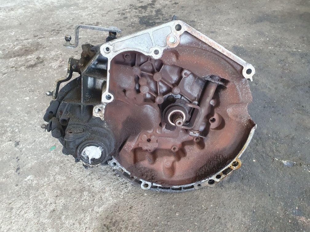 Skrzynia biegów Peugeot 206 CC 03 r 1.6 16v benzyna 140tys km