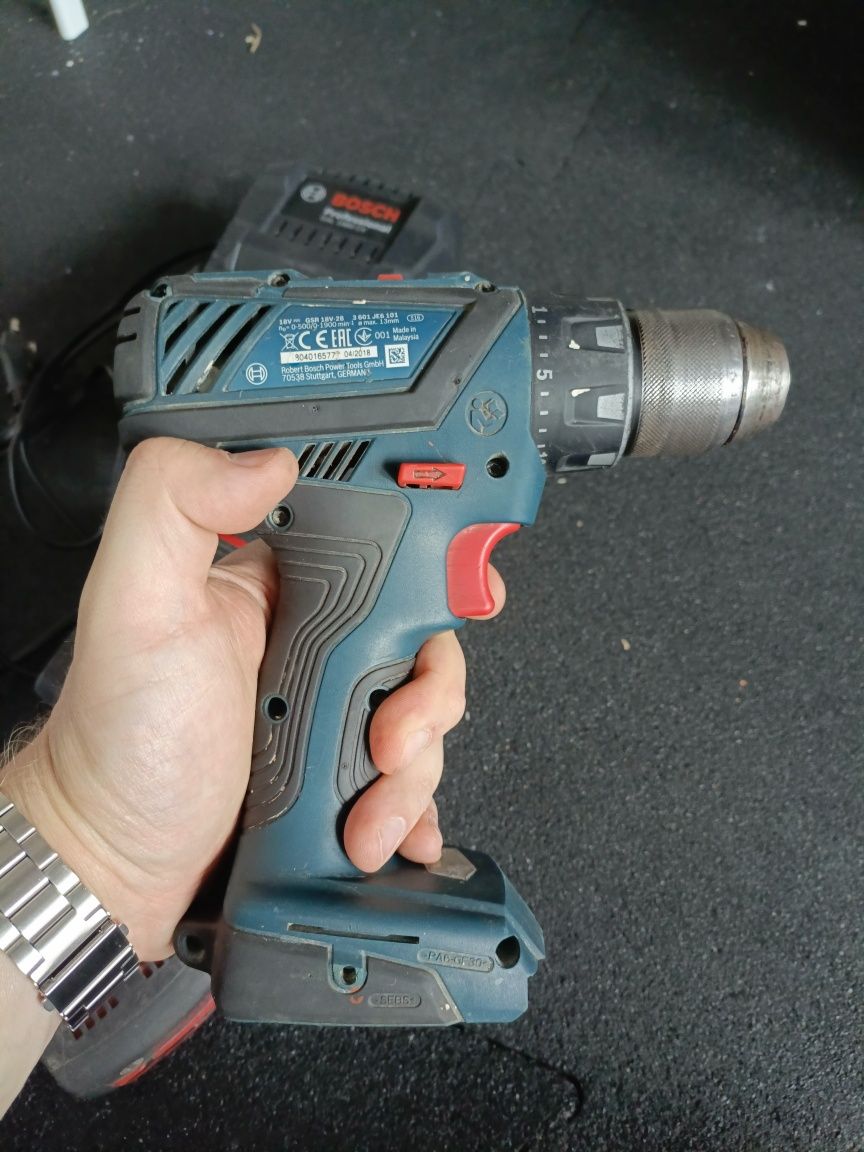 Wkrętarka akumulatorowa Bosch GSR 18V-28 Professional akumulator