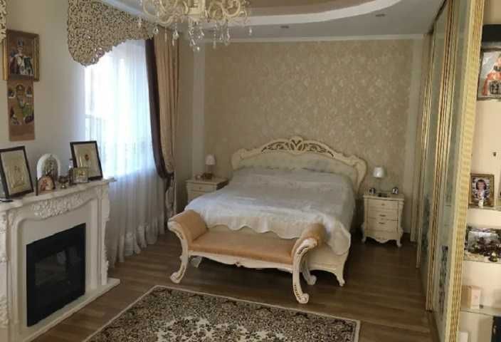 Будинок в Ружичній