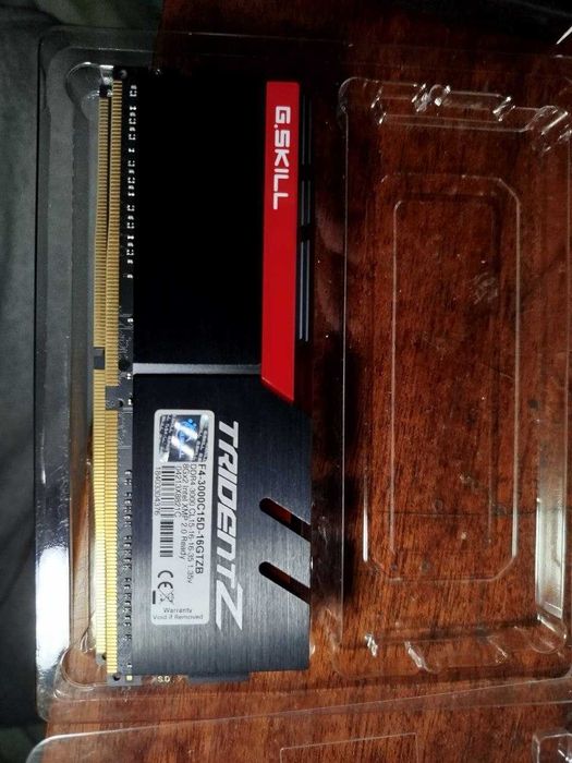 DDR4 16Gb (2x8) 3000Mhz G.Skill tridentZ