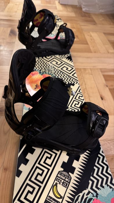 Deska snowboardowa damska GNU Velvet Gnuru + zapięcia Drake DL