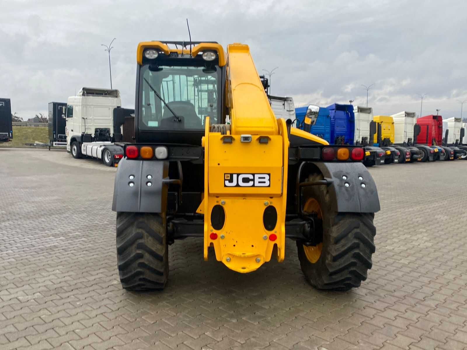 JCB 541-70 AGRY 2019 року