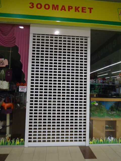 Ролеты защитные (алюминиевые) от проникновения посторонних Киев