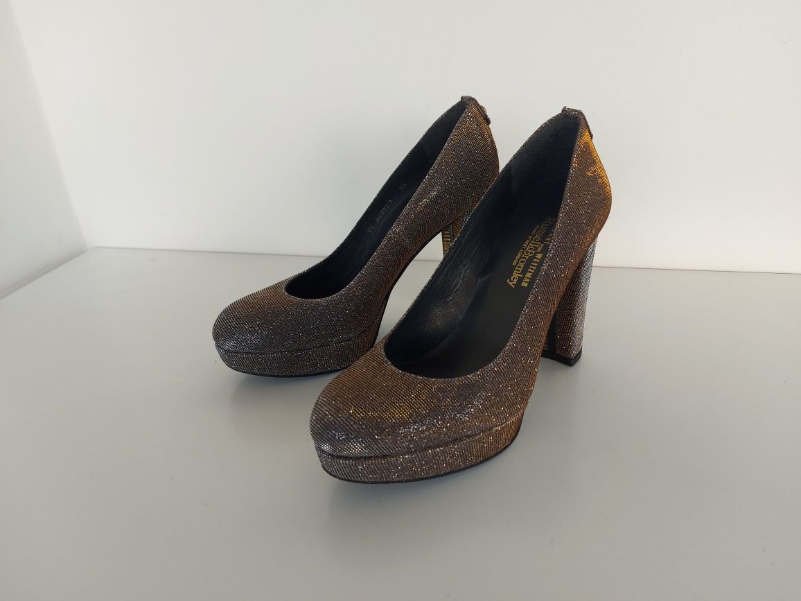 Buty damskie czółenka Russell & Bromley w rozmiarze 36,5 Nowe