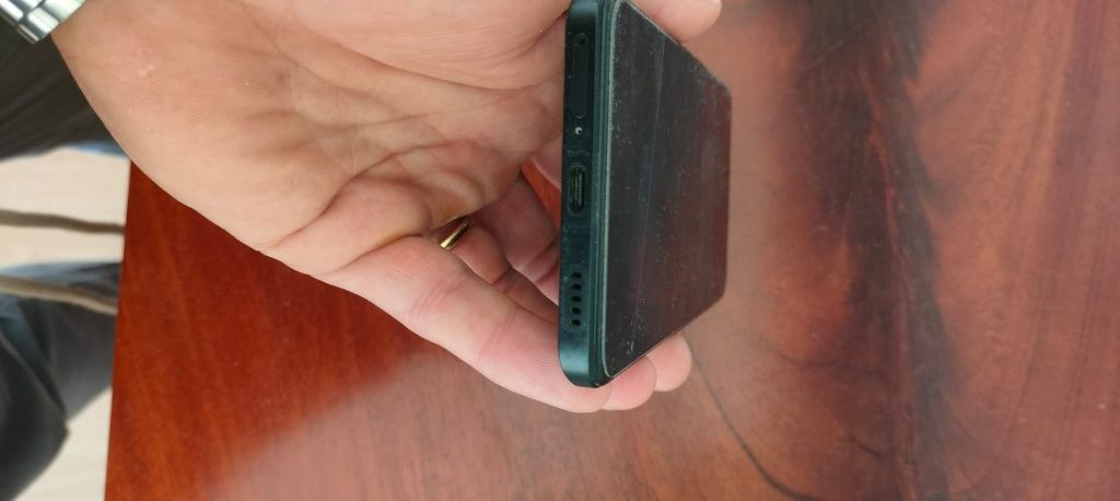 Poco f5 pro 12GB/512 GB preto