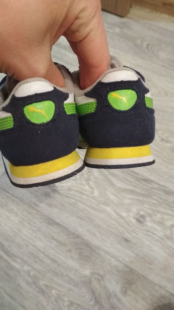 Дитячі кросівки Puma 23 розмір