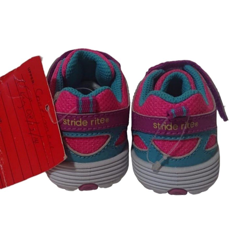 Детские фирменные кроссовки из США Stride Rite