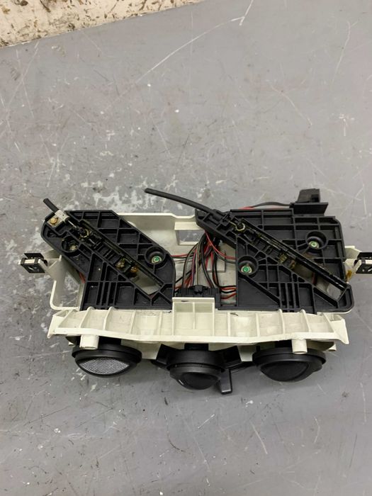 Fiat Punto II 2 Panel Pokrętła Sterowania Nawiewu