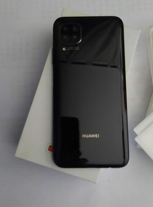 Huawei P40 Lite Preto