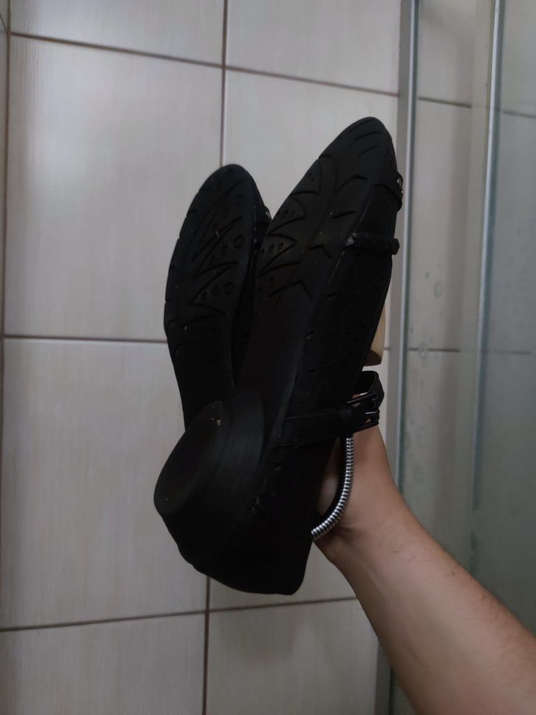 Buty obuwie 42 City Walk  mokasyny czarne czarne włoskie letnie premiu