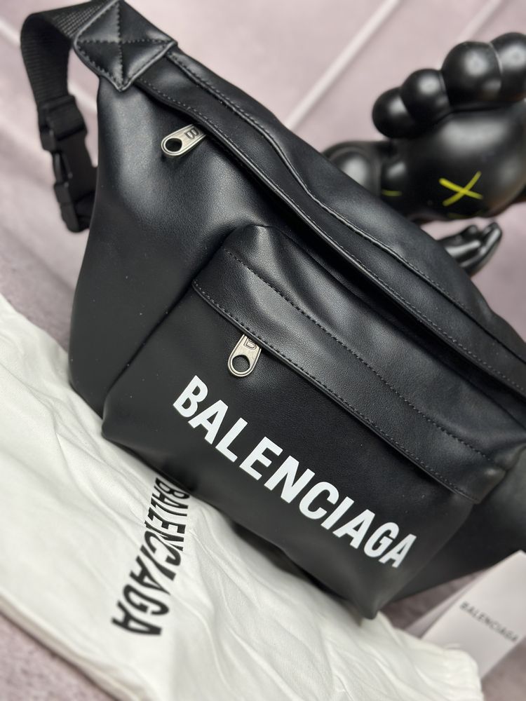 Бананка Balenciaga сумка Баленсіага Люкс якості