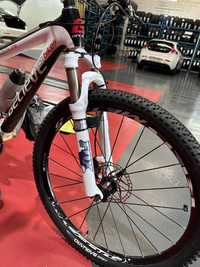 Bicicleta BTT Carbono marca Believe