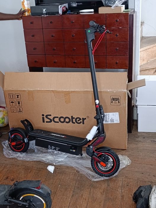 Scooter modelo w8